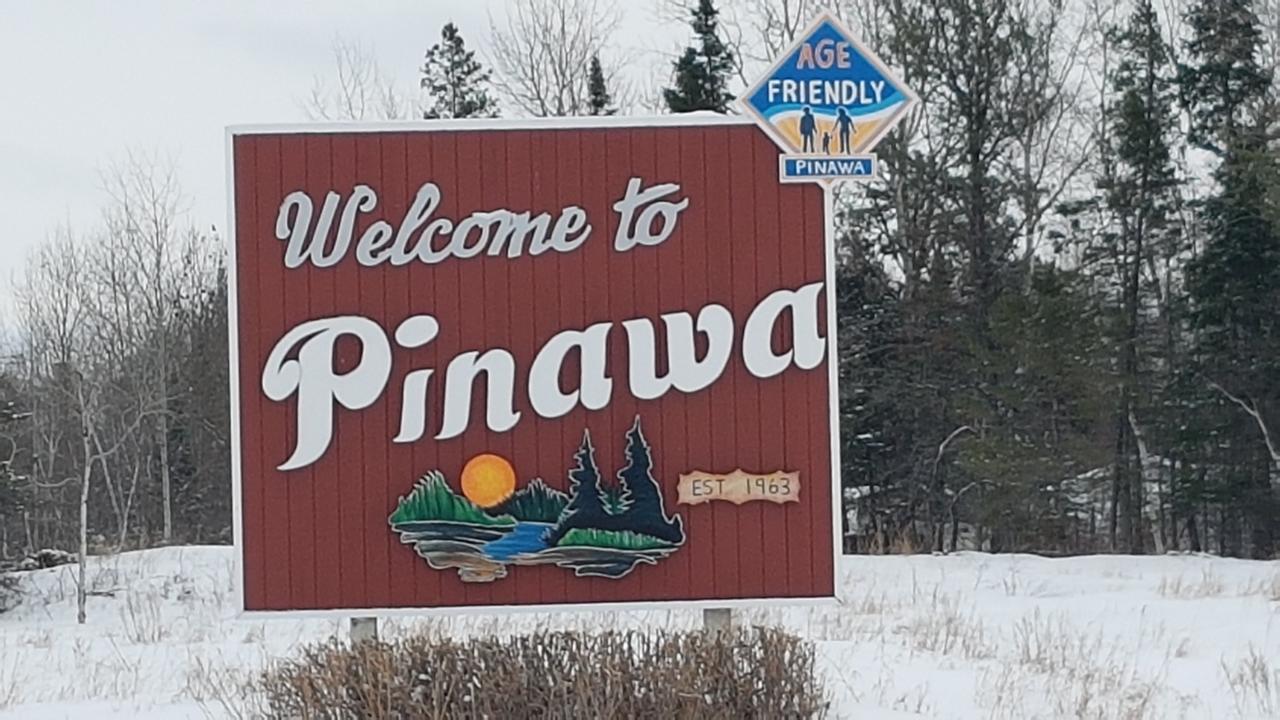 Pinawa Motel Luaran gambar
