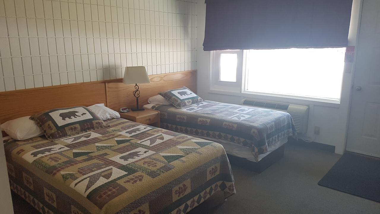 Pinawa Motel Luaran gambar